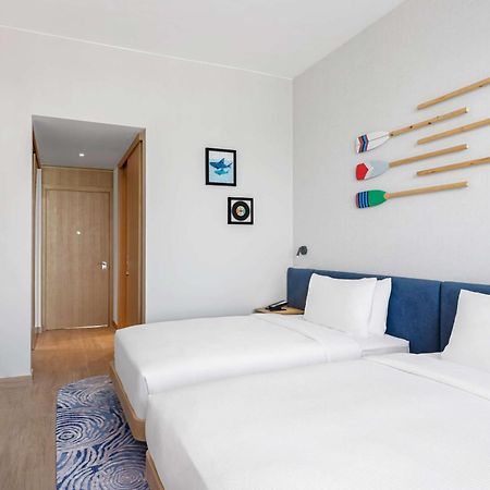 Готель Hampton By Hilton Marjan Island Рас-ель-Хайма Екстер'єр фото