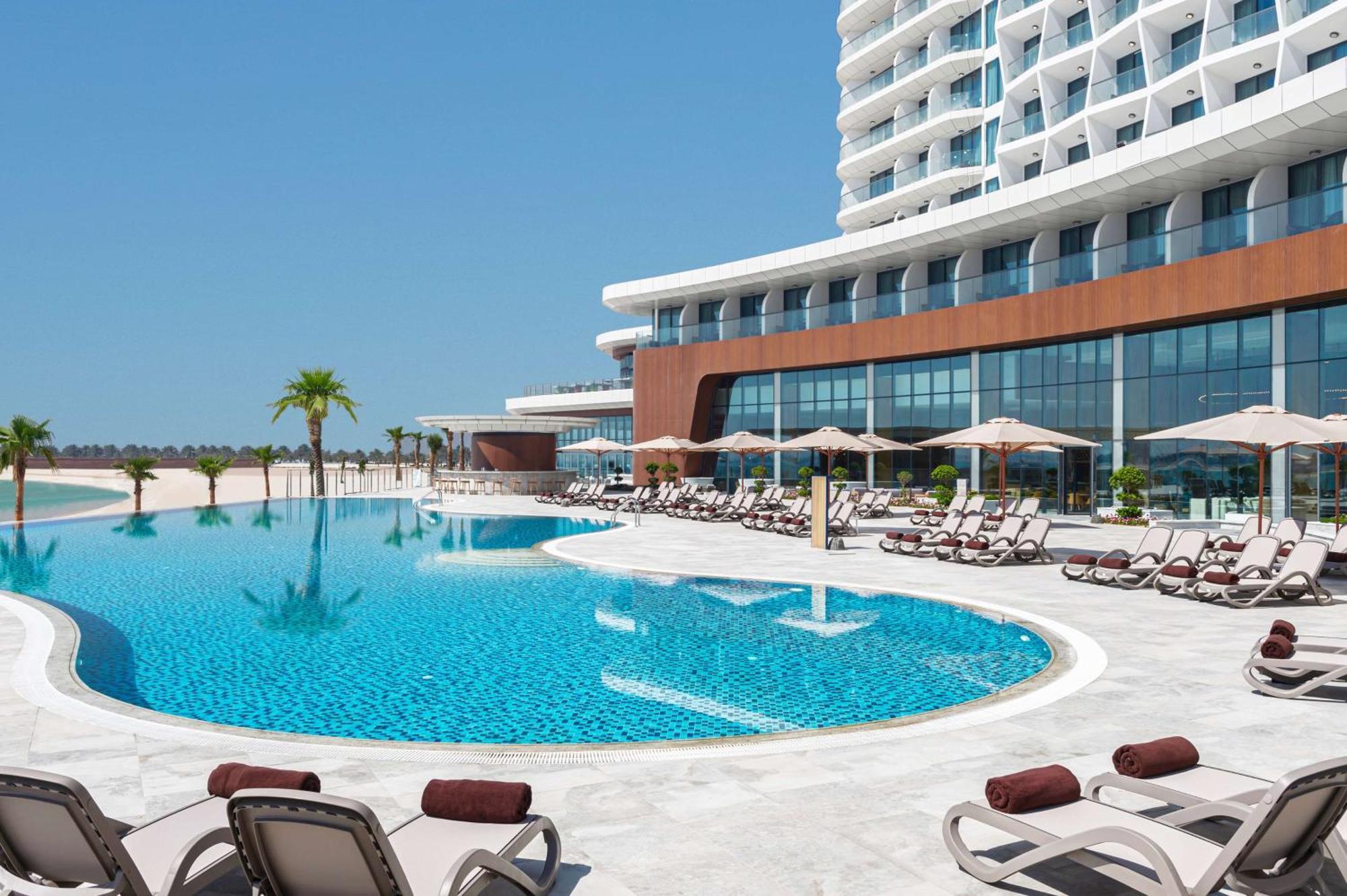 Готель Hampton By Hilton Marjan Island Рас-ель-Хайма Екстер'єр фото
